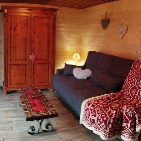 Chalet Au Bois Des Ecureuils Classe Trois Etoiles. Muhlbach-sur-Munster المظهر الخارجي الصورة