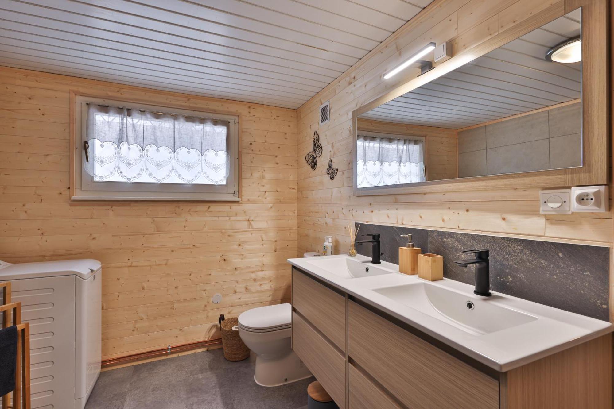 Chalet Au Bois Des Ecureuils Classe Trois Etoiles. Muhlbach-sur-Munster المظهر الخارجي الصورة